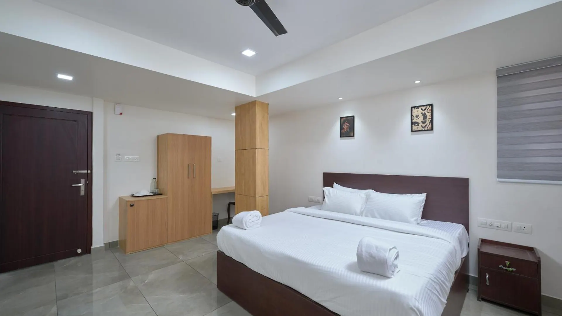 Hotel Reach Inn Kochi