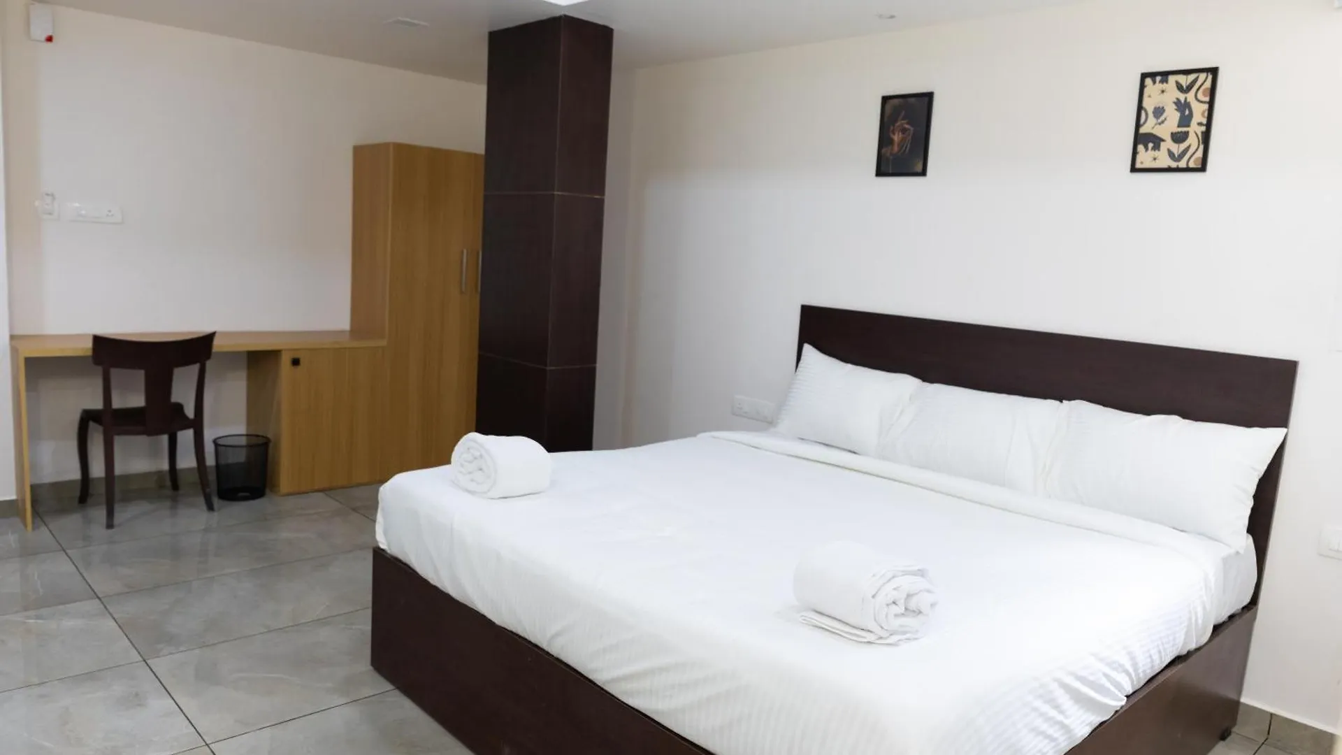 Hotel Reach Inn Kochi