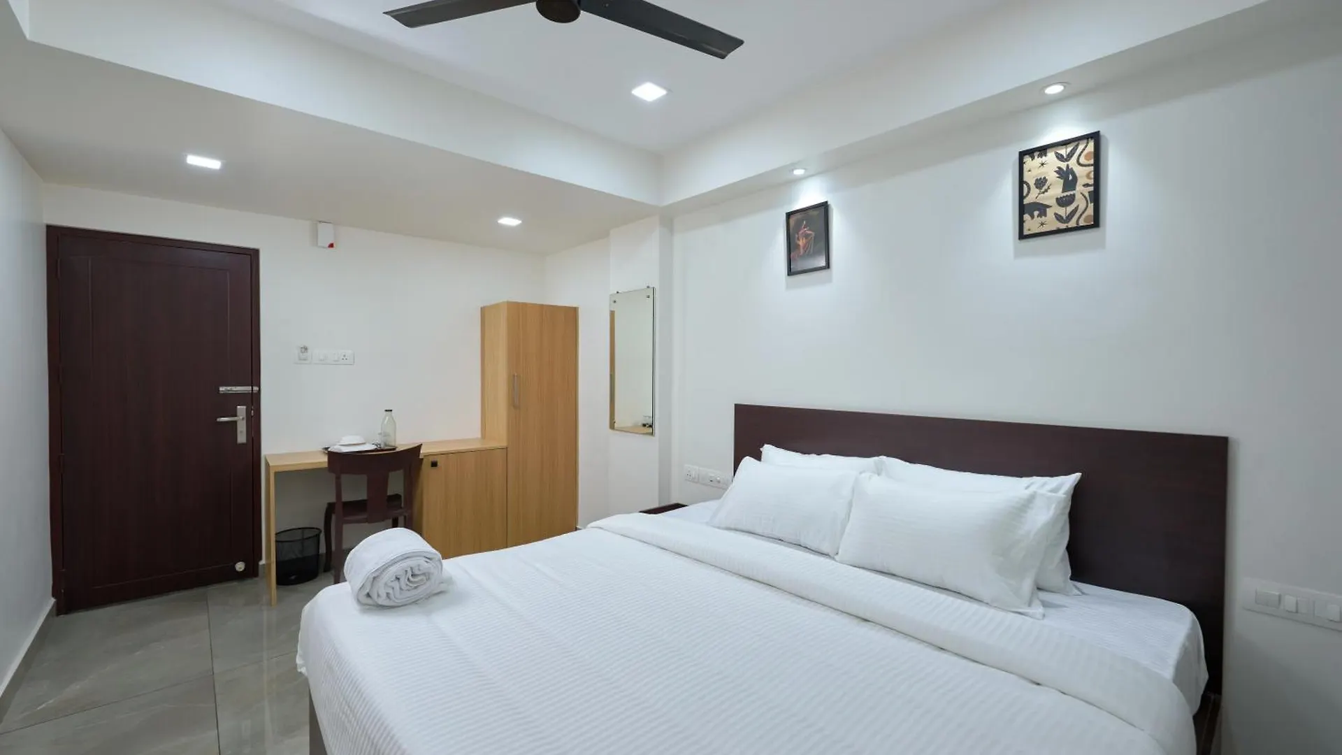 Reach Inn Kochi India