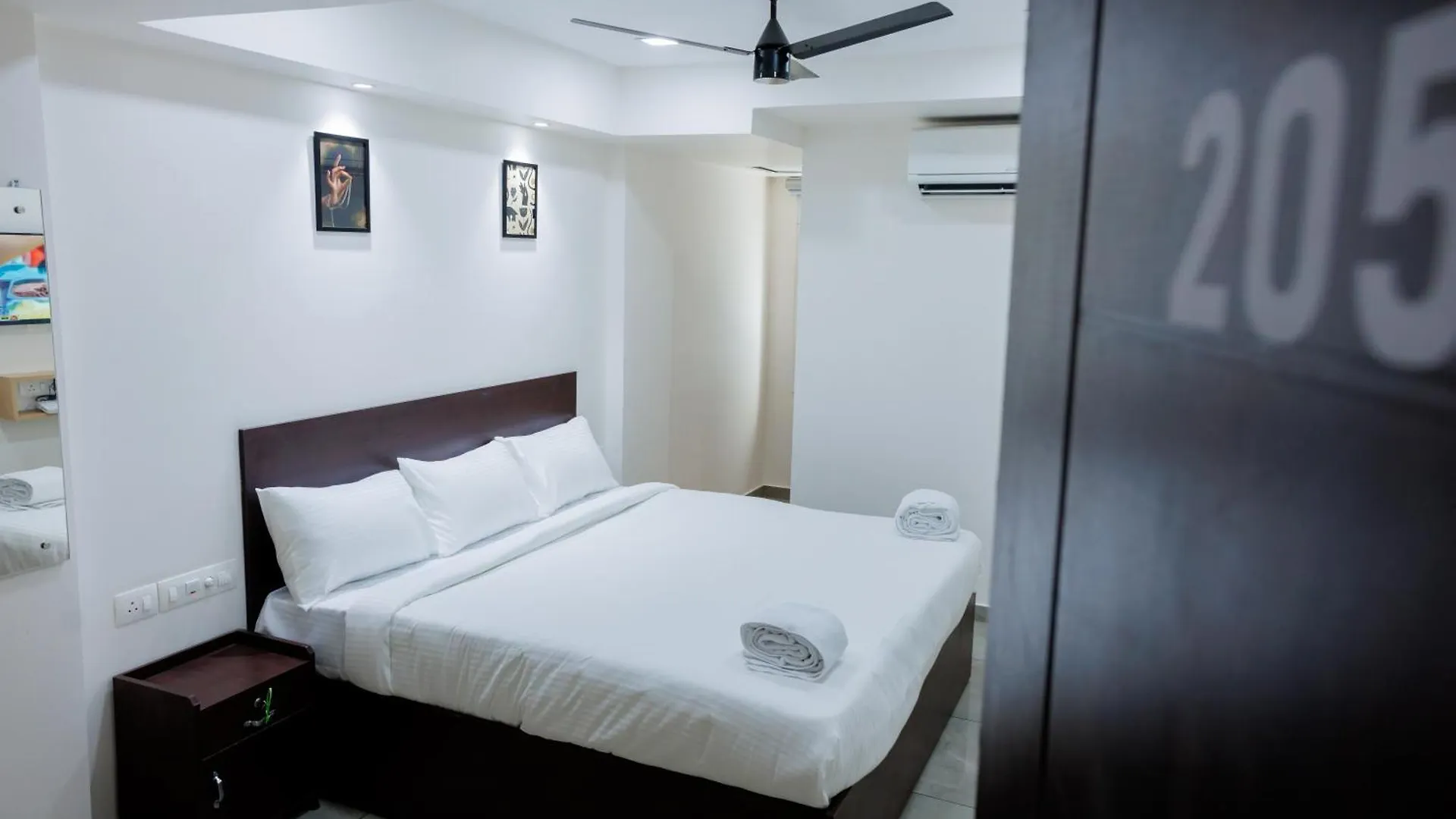 Reach Inn Kochi India